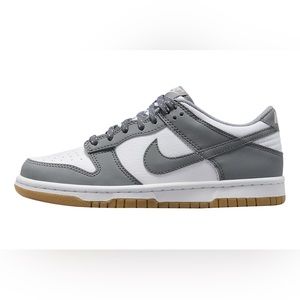 Big kids DUNK LOW ‘reflective grey’